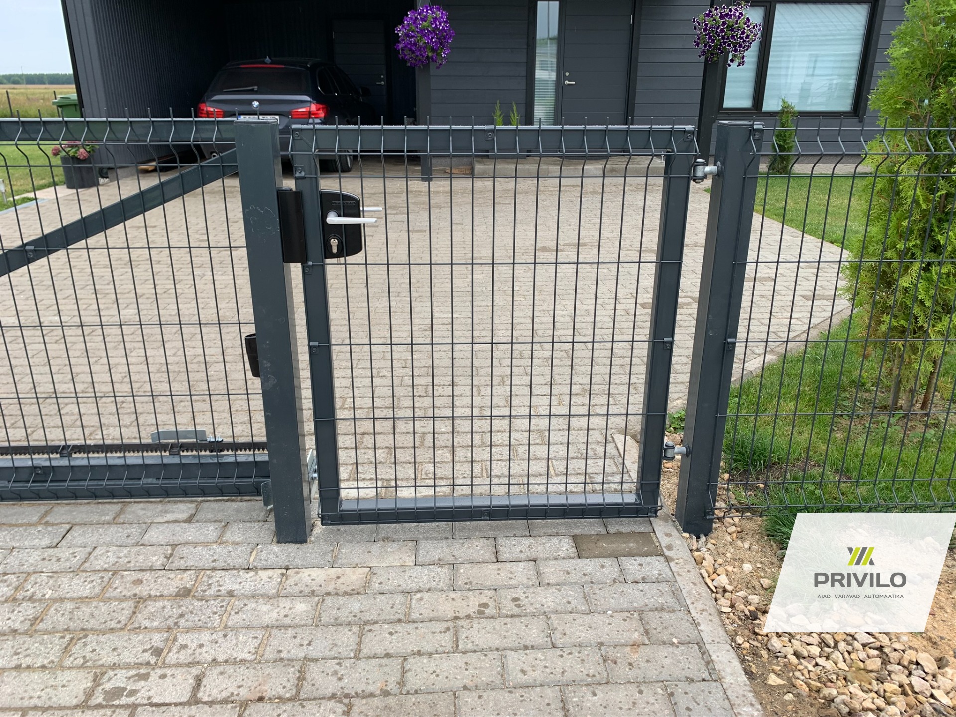 Liugvärav, automaatika, jalgvärav., Paneelaiad, Liugväravad, Automaatika, Tartumaa, pilt 2 – Privilo