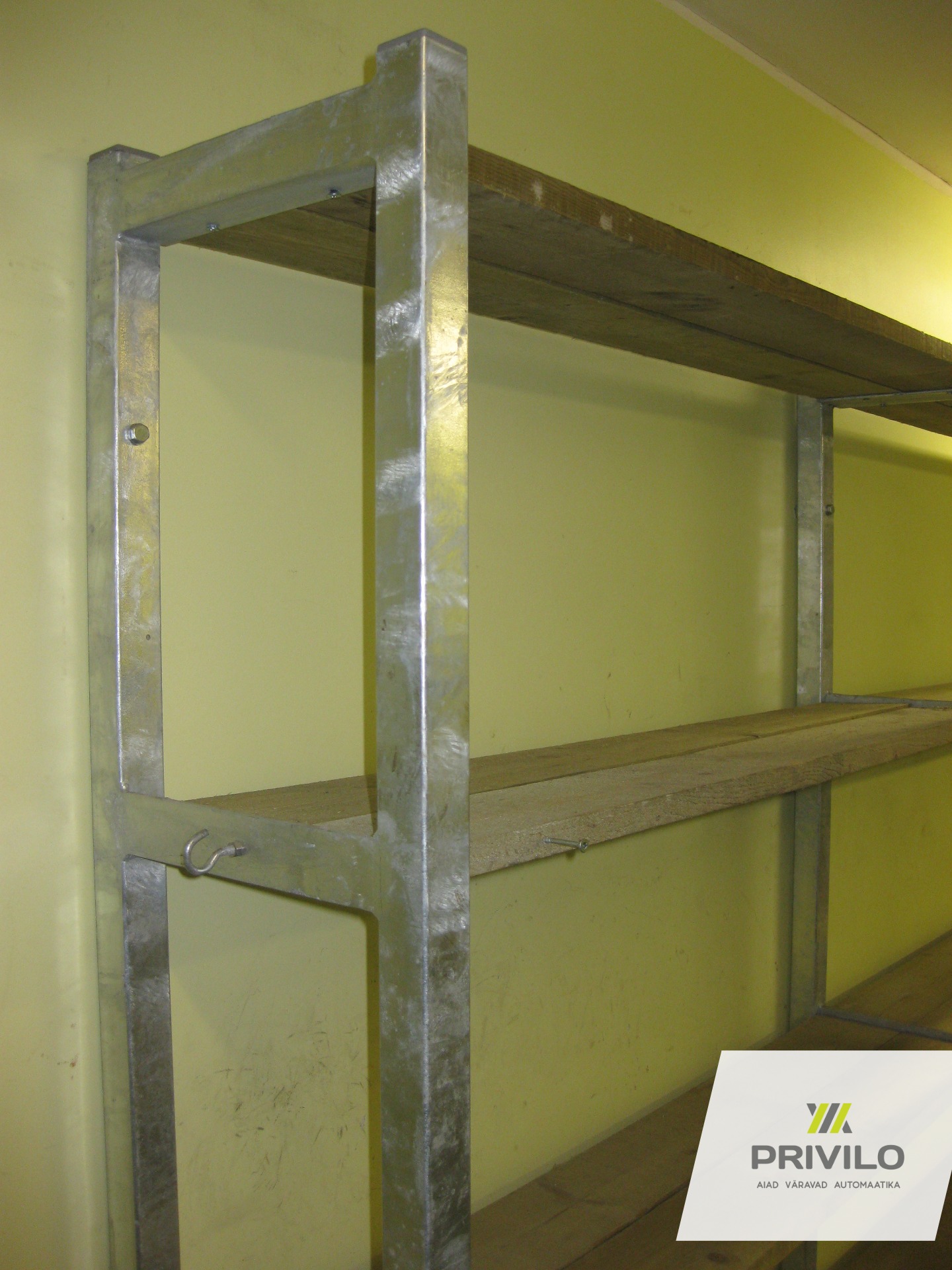 Garaažiriiul. Metallriiul., Metallitööd, Tartu – Privilo