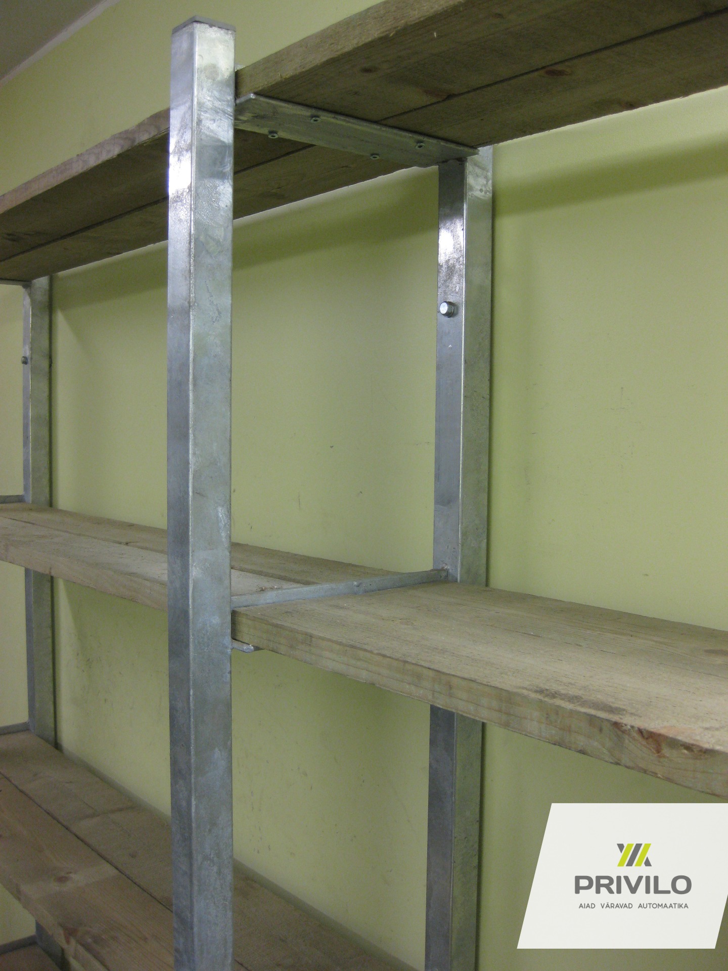 Garaažiriiul. Metallriiul., Metallitööd, Tartu, pilt 3 – Privilo