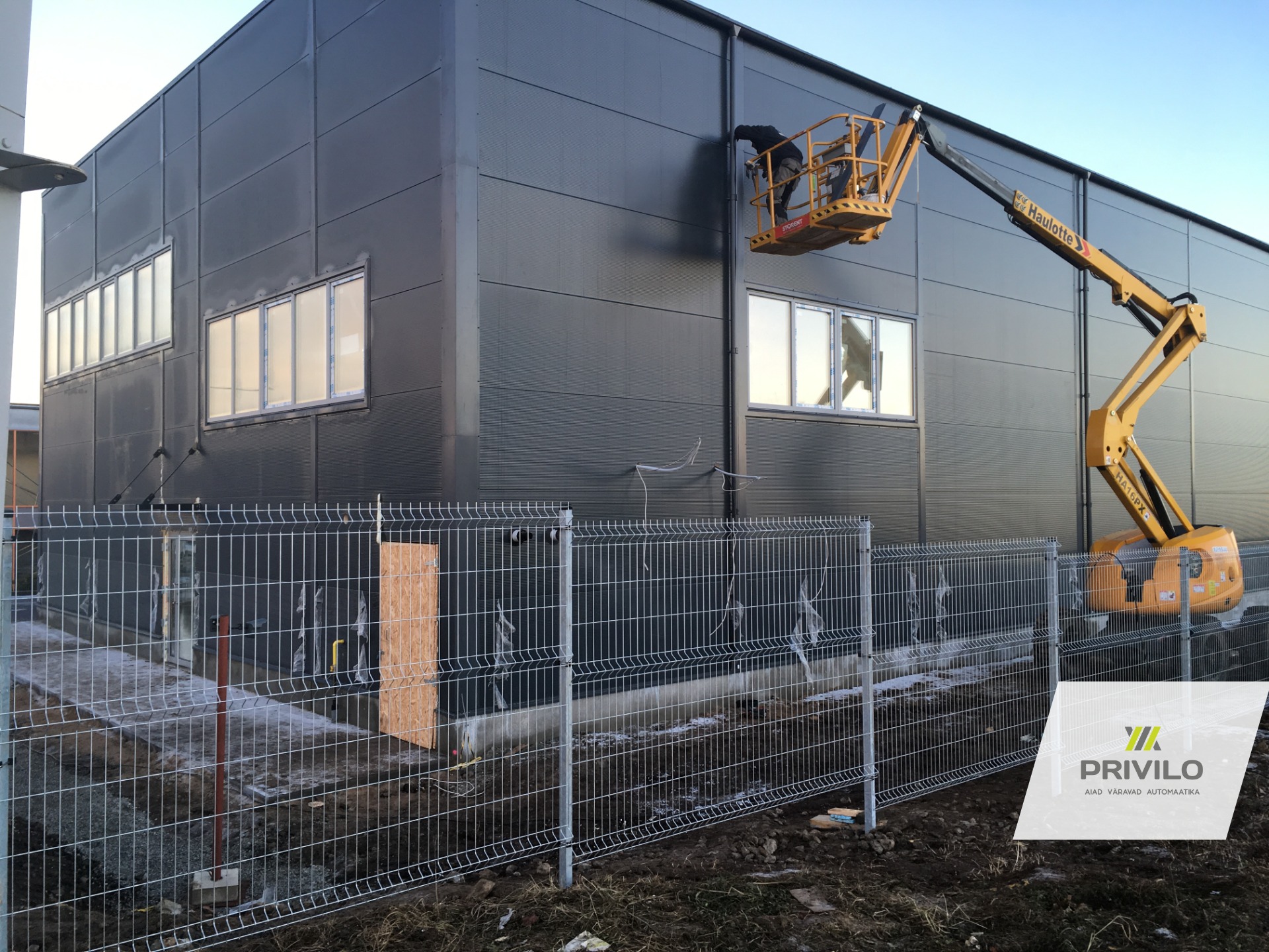 Kuumtsingitud paneel. Kuumtsingitud postid., Paneelaiad, Harjumaa – Privilo