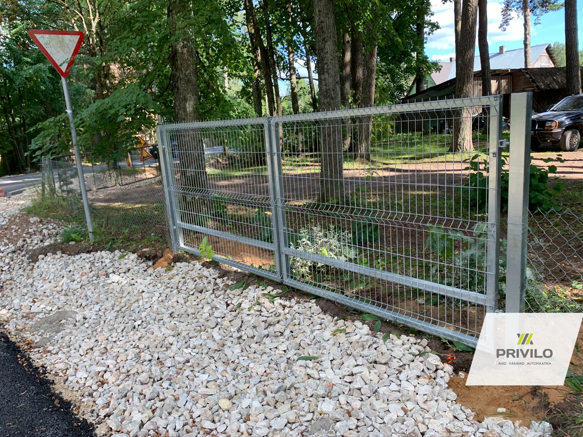 Tiibvärav, Tiibväravad, Elva, pilt 2 – Privilo