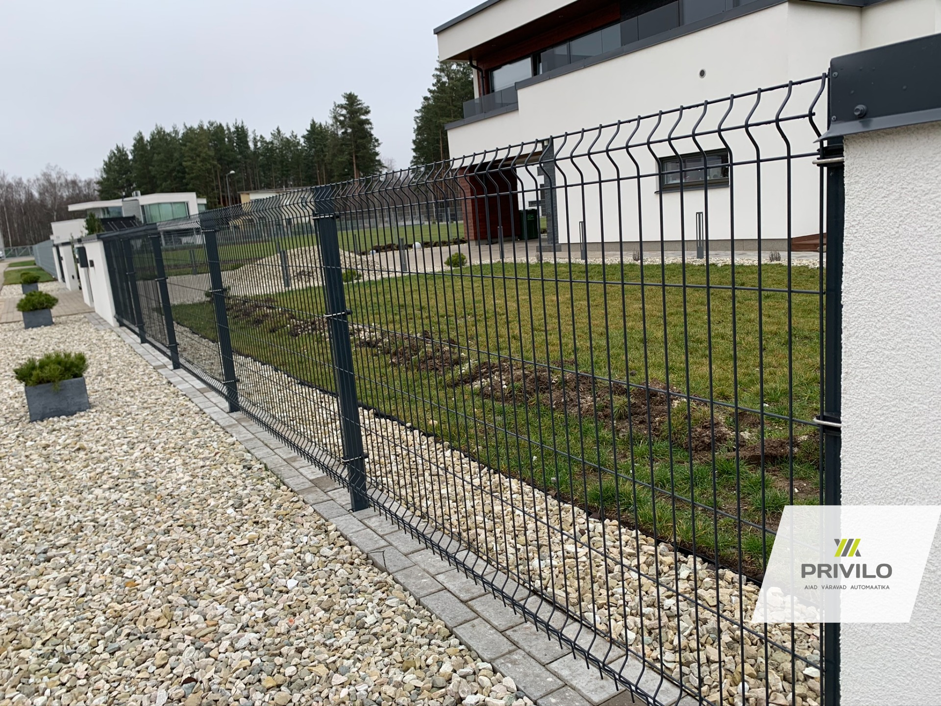 Varbväravad. Liugvärav, jalgvärav. Paneelaed., Paneelaiad, Metallaiad, Liugväravad, Tartumaa, pilt 3 – Privilo