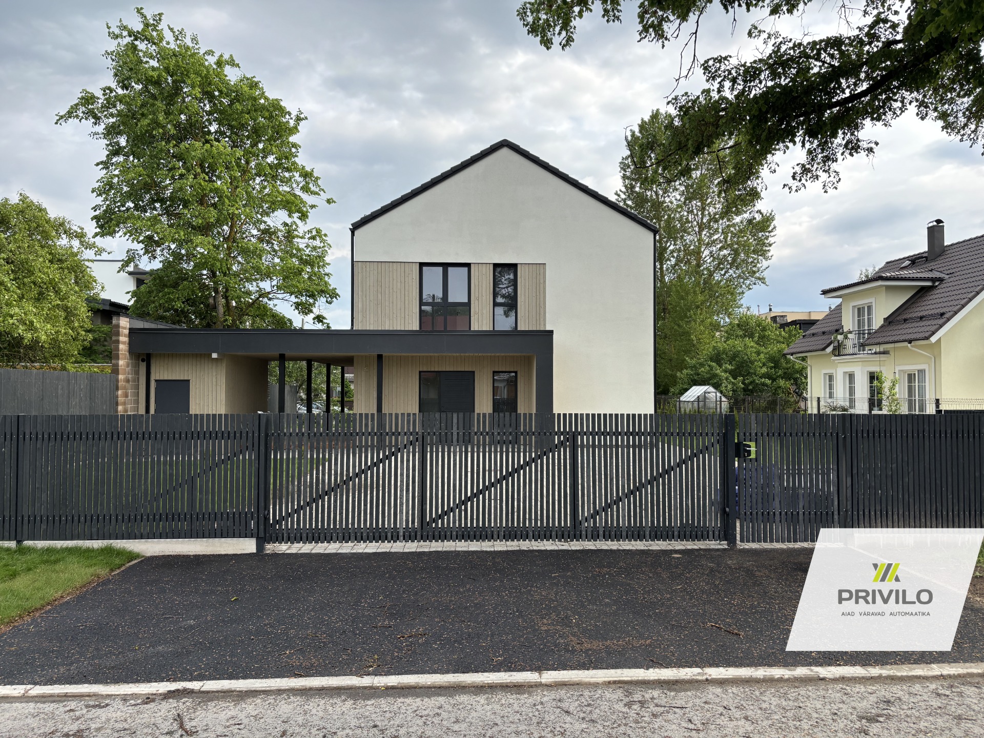 Plankaed. Puitaed. Automaatikaga liugvärav. Jalgvärav. Paneelaed., Puitaiad, Paneelaiad, Automaatika, Tartu – Privilo